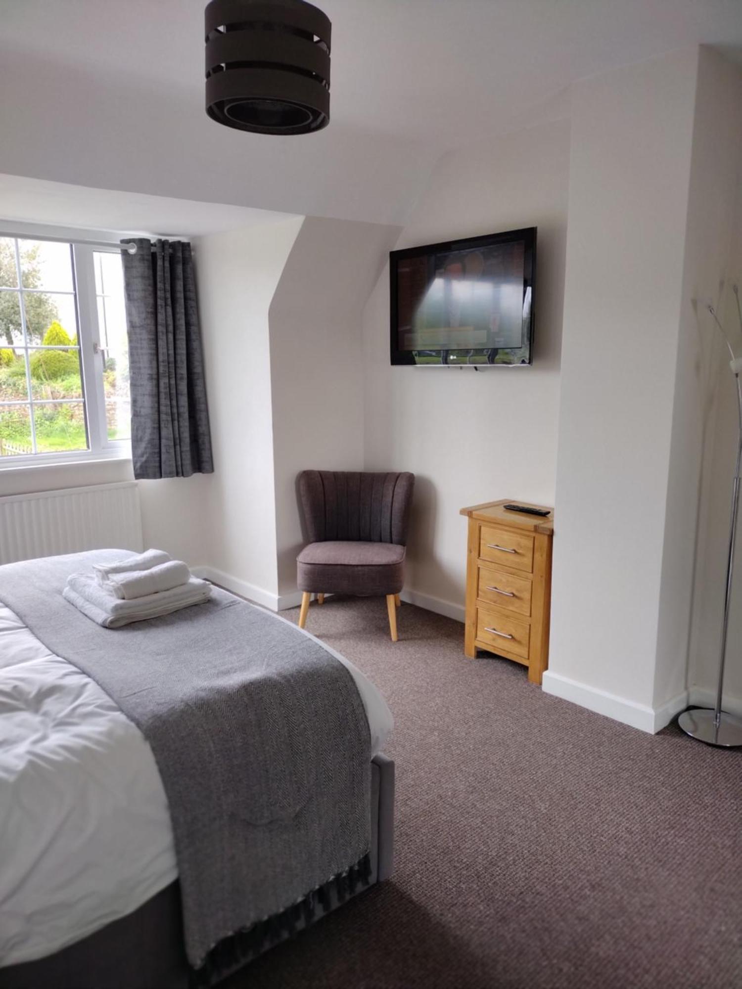 Bali Hai Guest Suite Somerset Chilcompton 外观 照片